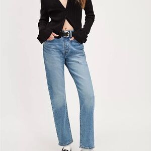 Levi’s original 501 straight leg Jean 27